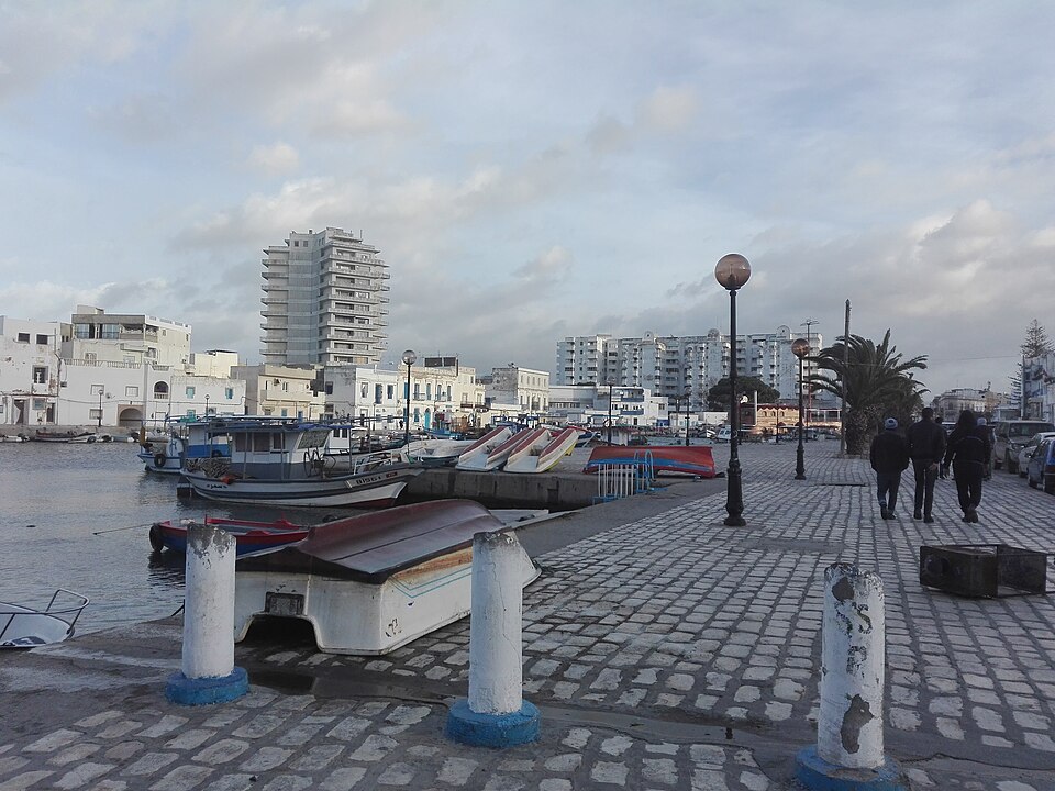 Bizerte — B2B and wholesale portals for local businesses