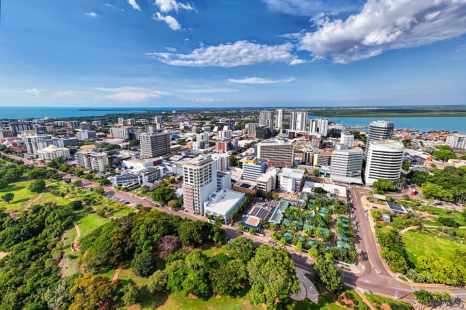 Darwin — local market for online stores
