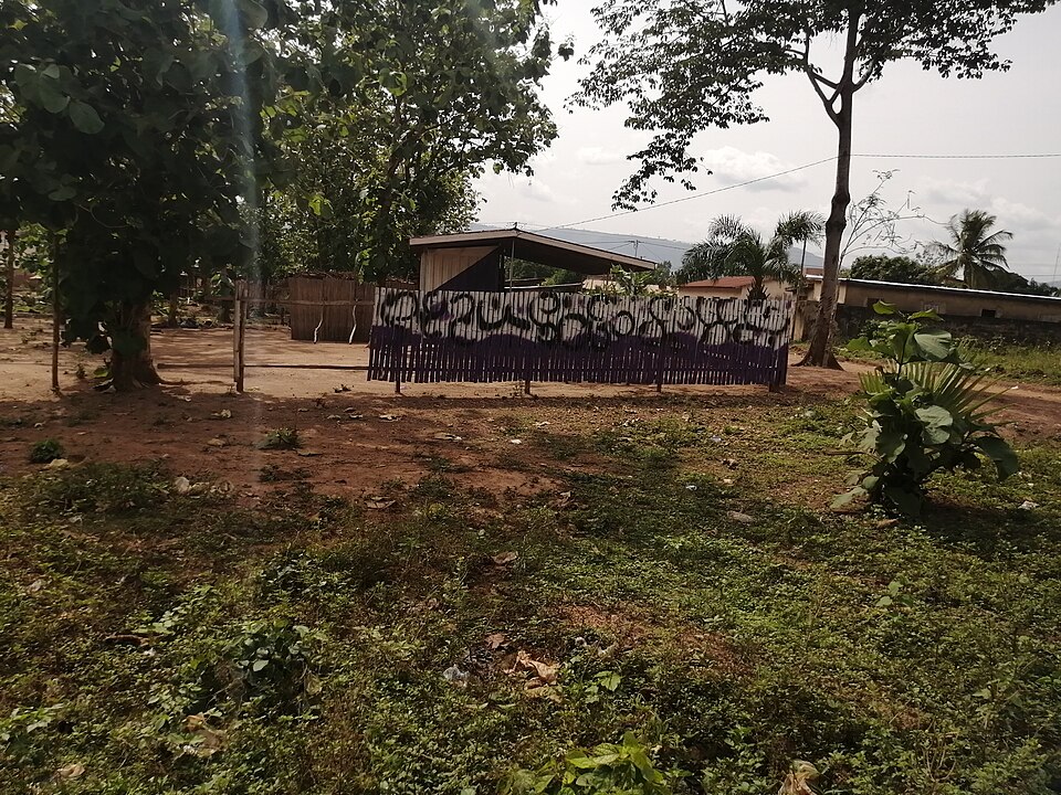 Kpalimé — local market for international and multi-region stores