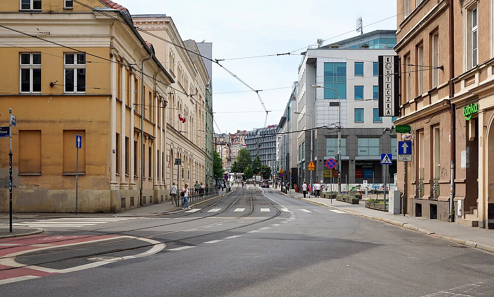 Poznań — local market for B2B and wholesale portals