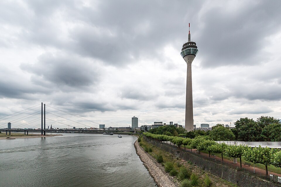 Düsseldorf — B2B and wholesale portals for local businesses