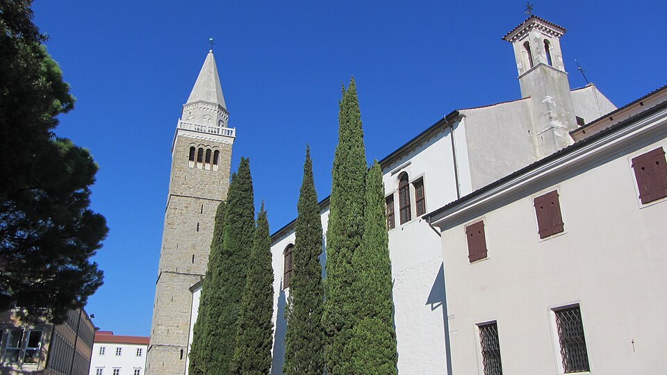 Koper — manufacturer and distributor portals for local businesses