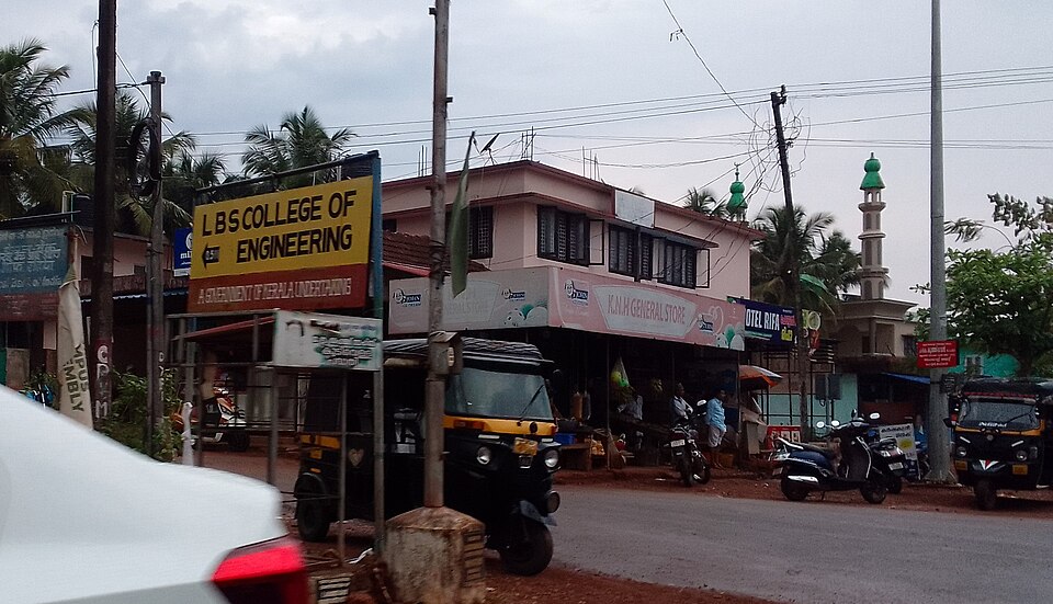 Kasaragod — local market for mobile commerce apps