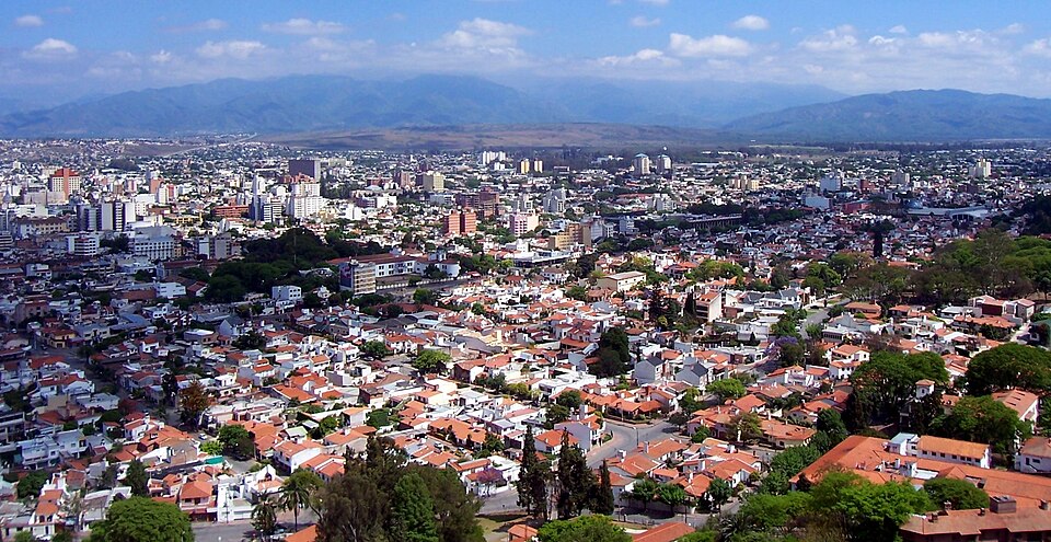 Salta — local market for online stores