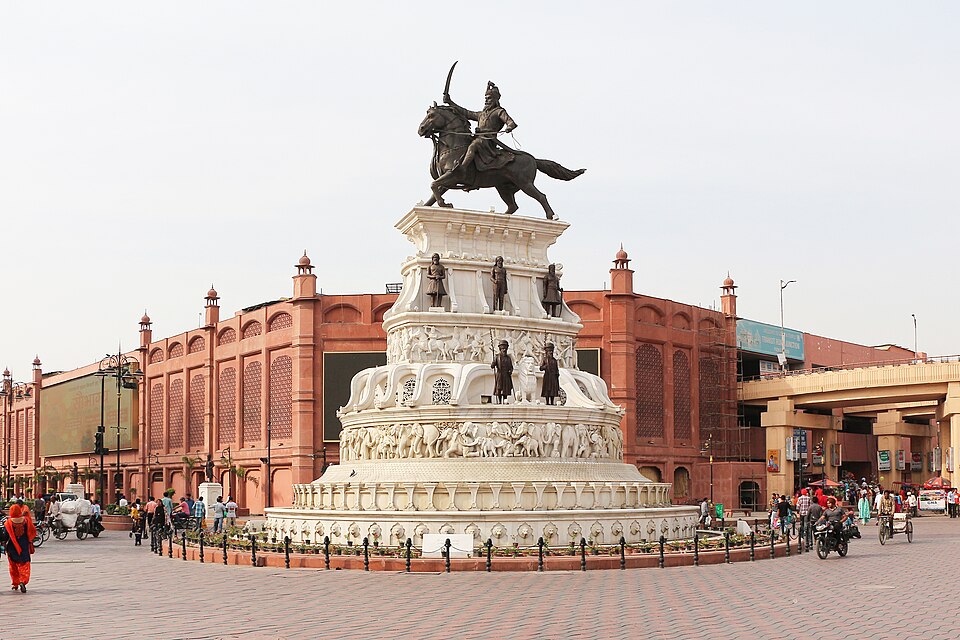 Amritsar — custom e-commerce platforms for local businesses