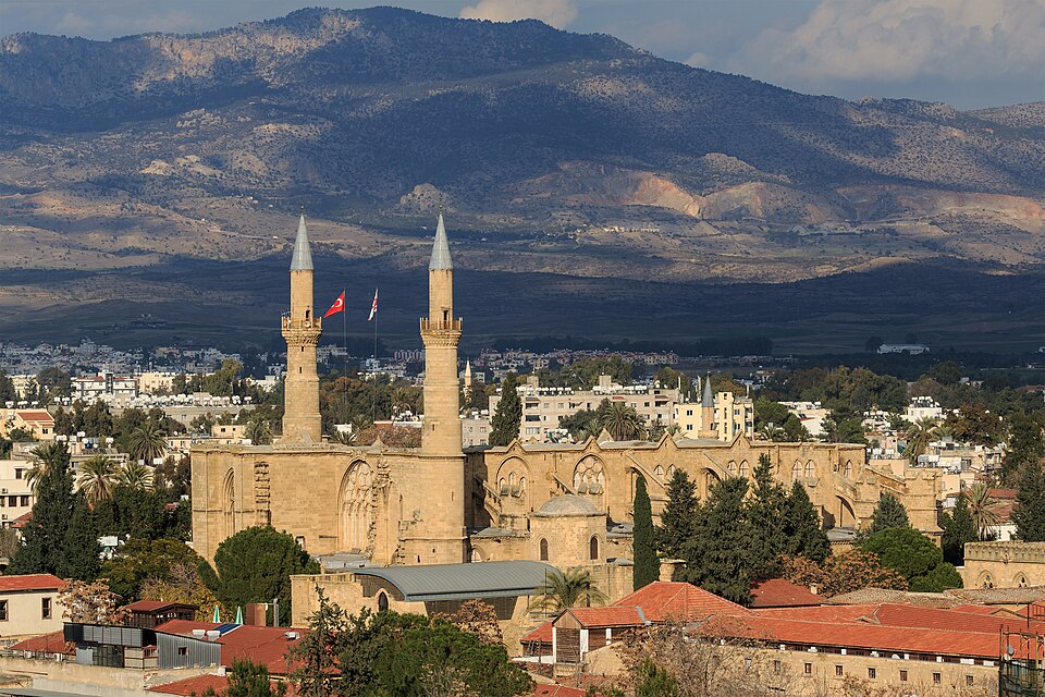 Nicosia — local market for B2B and wholesale portals
