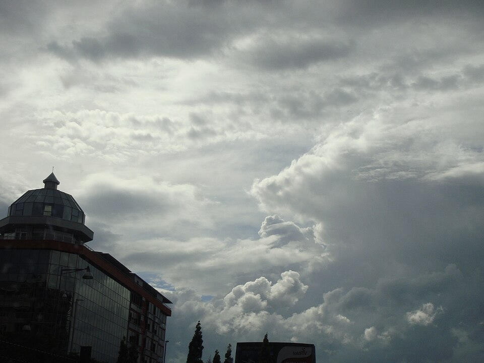 Podgorica — international and multi-region stores for local businesses