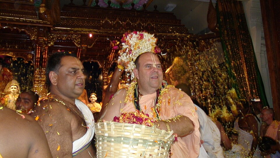 Tirupati — local market for international and multi-region stores