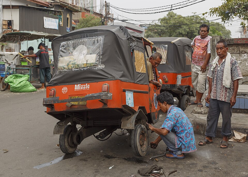 Jakarta — custom e-commerce platforms for local businesses