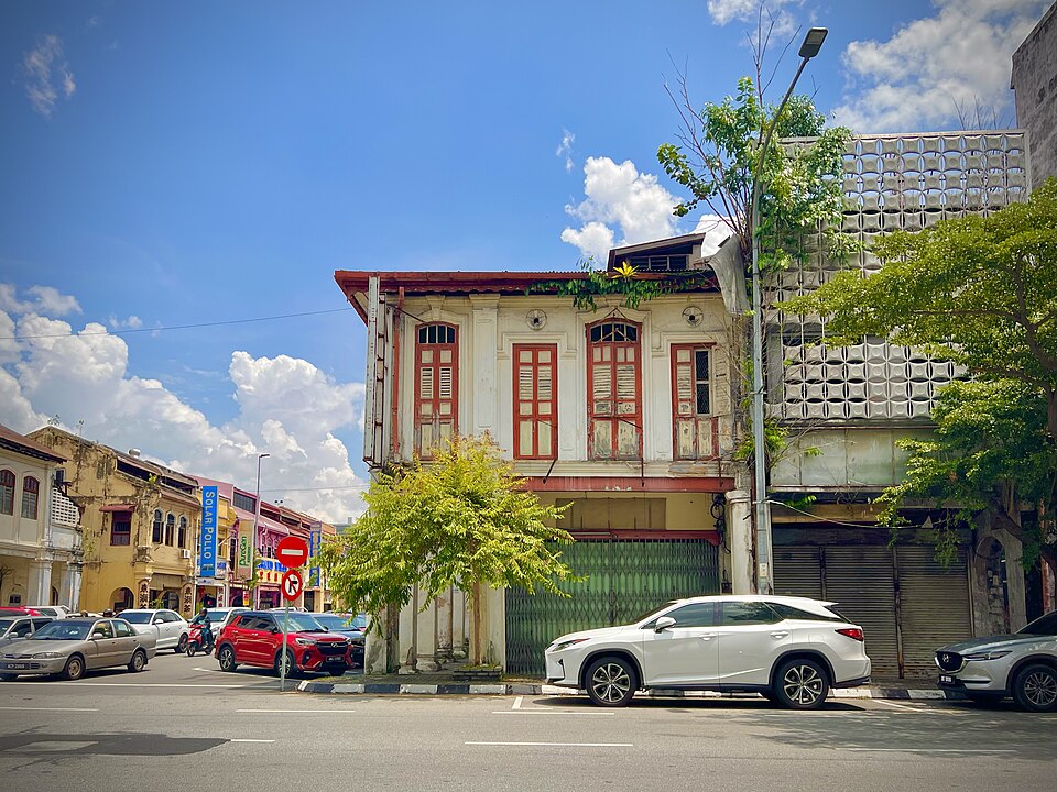 Ipoh — local market for mobile commerce apps