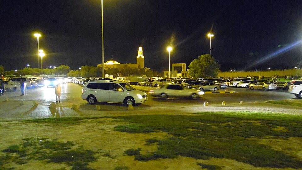 Al Ain — multi-vendor marketplaces for local businesses