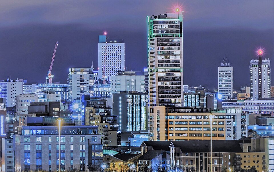 Leeds — local market for online stores