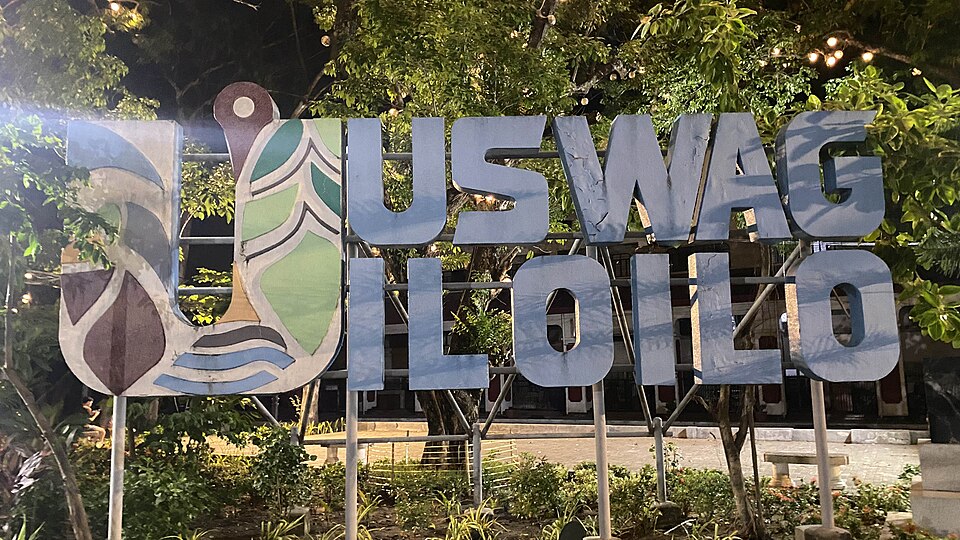 Iloilo City — local market for mobile commerce apps
