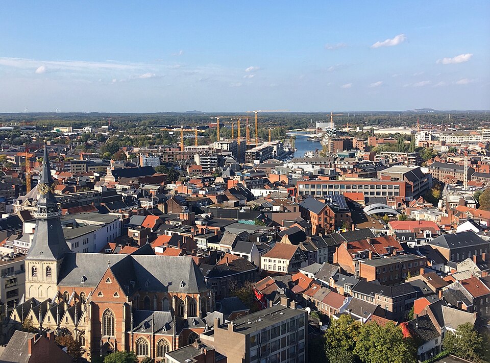 Hasselt — local market for online stores