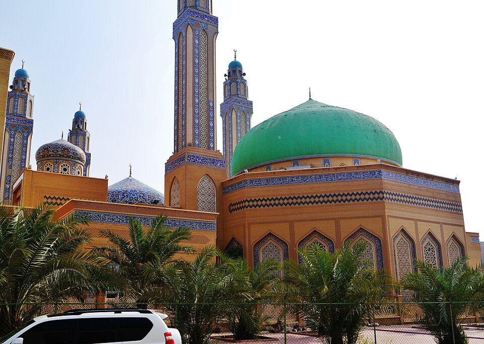 Hawalli — local market for B2B and wholesale portals
