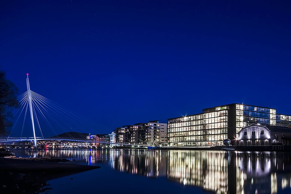 Drammen — local market for online stores