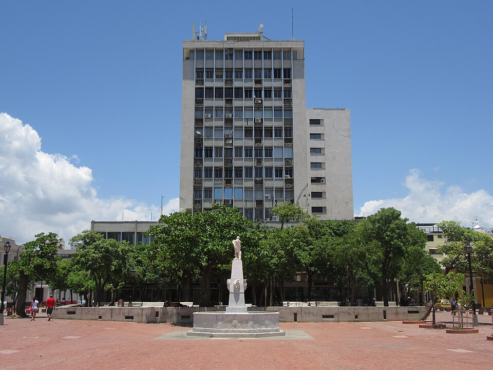 Santa Marta — local market for B2B and wholesale portals