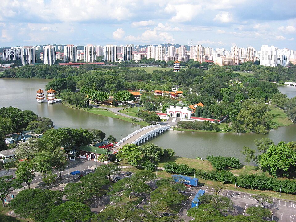 Jurong — local market for online stores