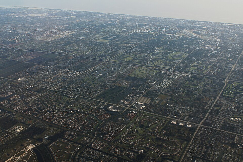 Boca Raton — international and multi-region stores for local businesses