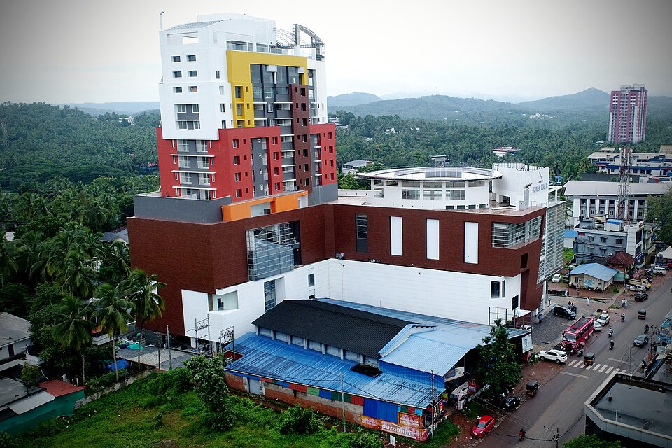 Manjeri — local market for online stores