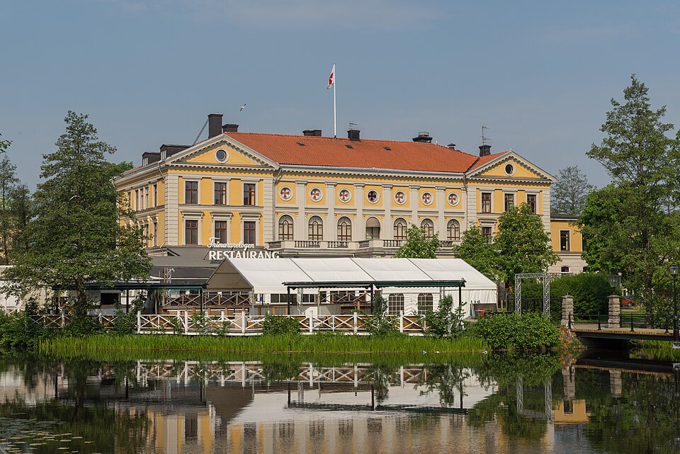 Örebro — local market for international and multi-region stores
