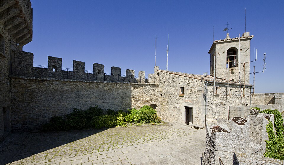 San Marino — online stores for local businesses