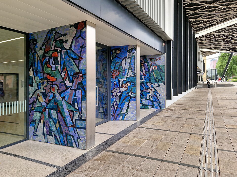 Tilburg — local market for manufacturer and distributor portals