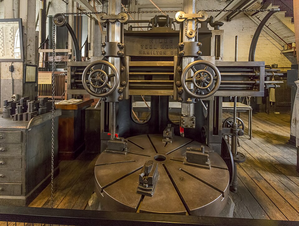 Edison — B2B and wholesale portals for local businesses
