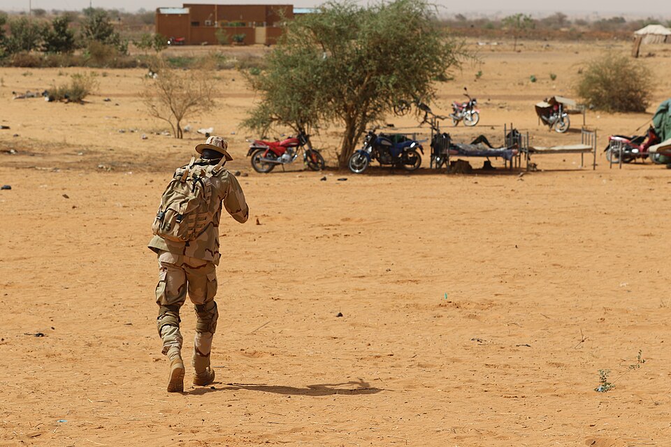 Tahoua — local market for international and multi-region stores
