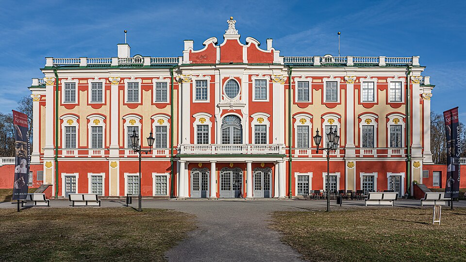 Tallinn — local market for international and multi-region stores
