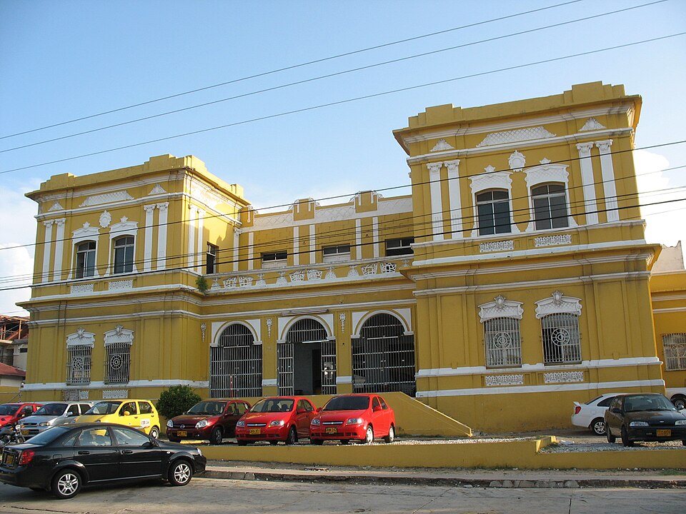 Barranquilla — manufacturer and distributor portals for local businesses