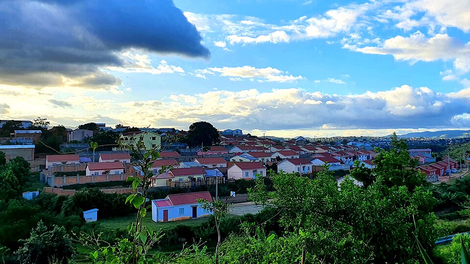 Fianarantsoa — local market for manufacturer and distributor portals