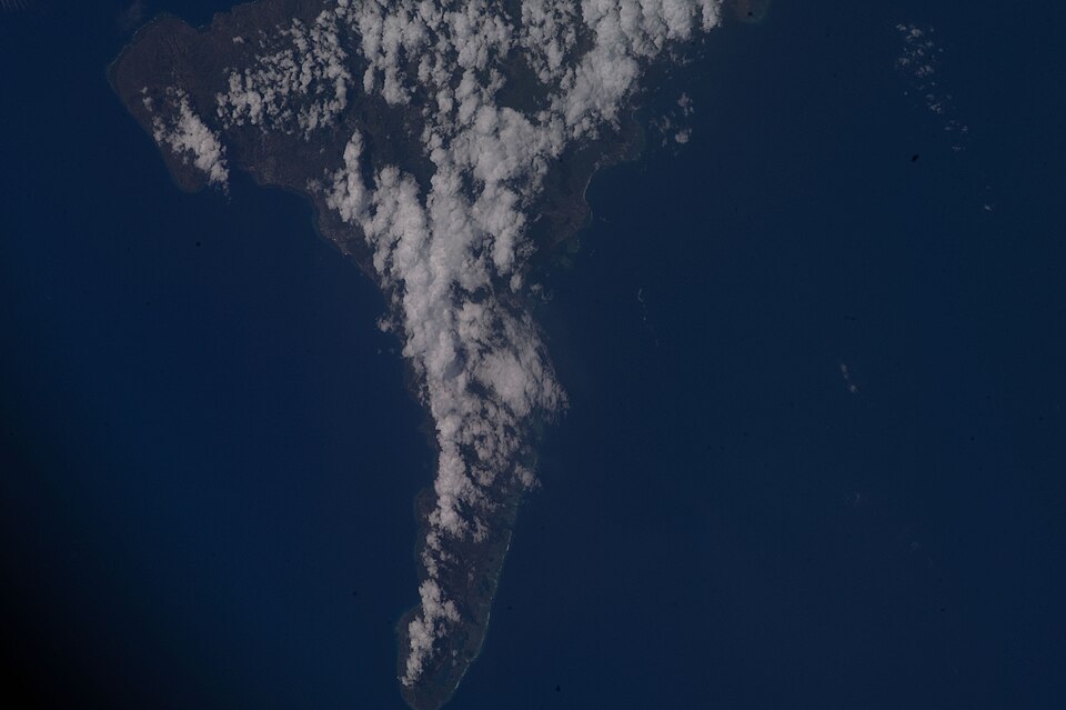 Comoros — manufacturer and distributor portals for local businesses