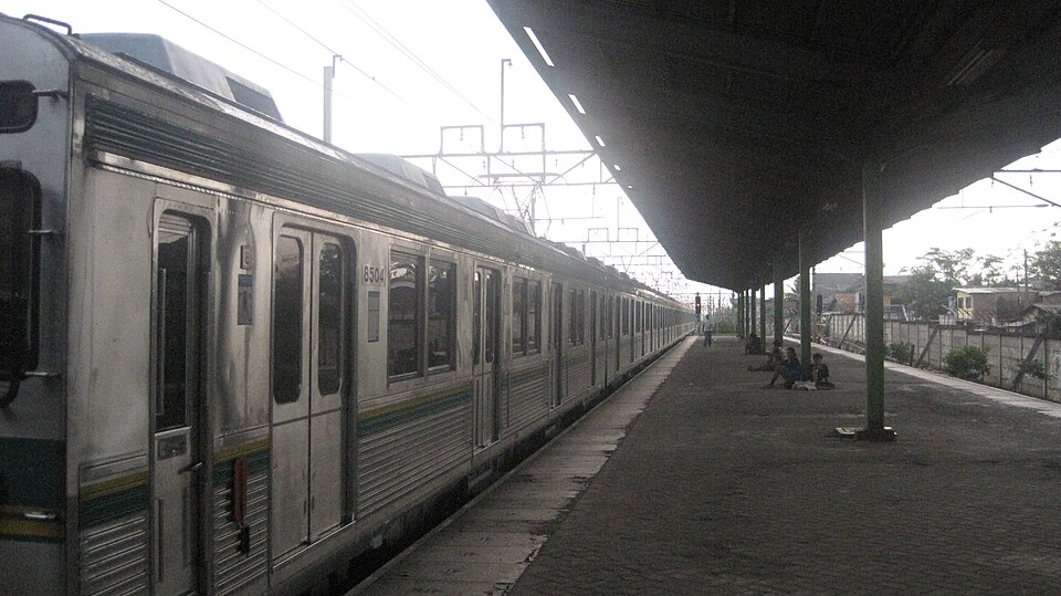 Bekasi — manufacturer and distributor portals for local businesses
