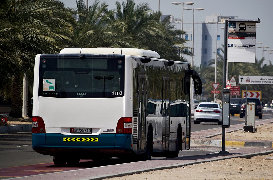 Abu Dhabi — B2B and wholesale portals for local businesses