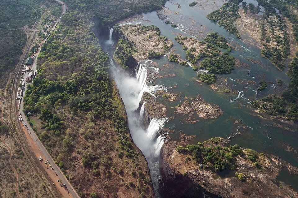 Victoria Falls — local market for multi-vendor marketplaces