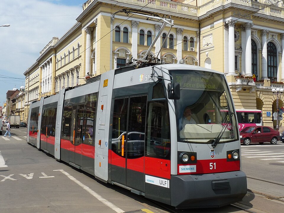 Oradea — international and multi-region stores for local businesses