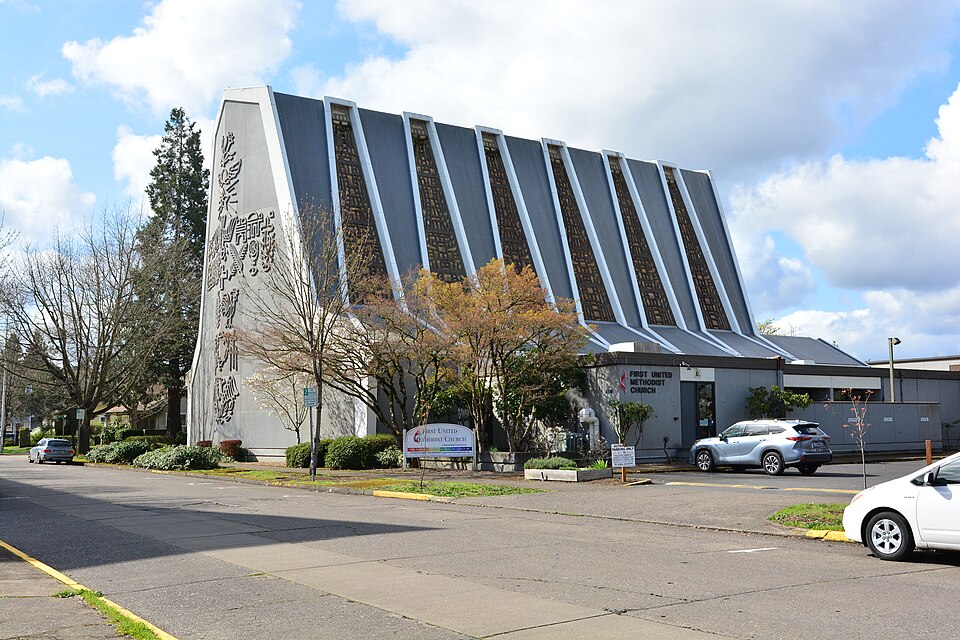 Eugene — multi-vendor marketplaces for local businesses