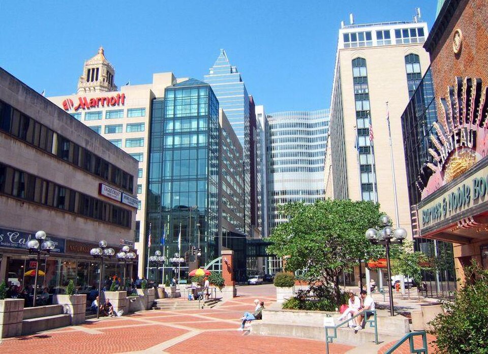 Rochester — local market for online stores