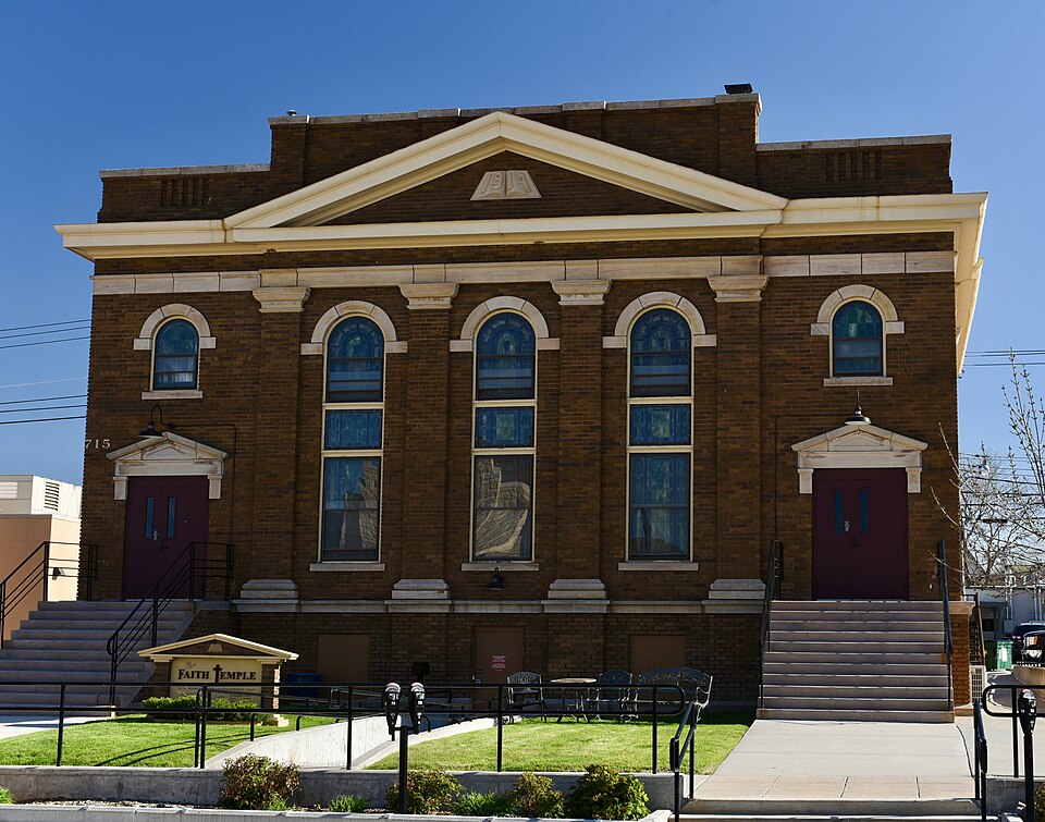 Rapid City — international and multi-region stores for local businesses