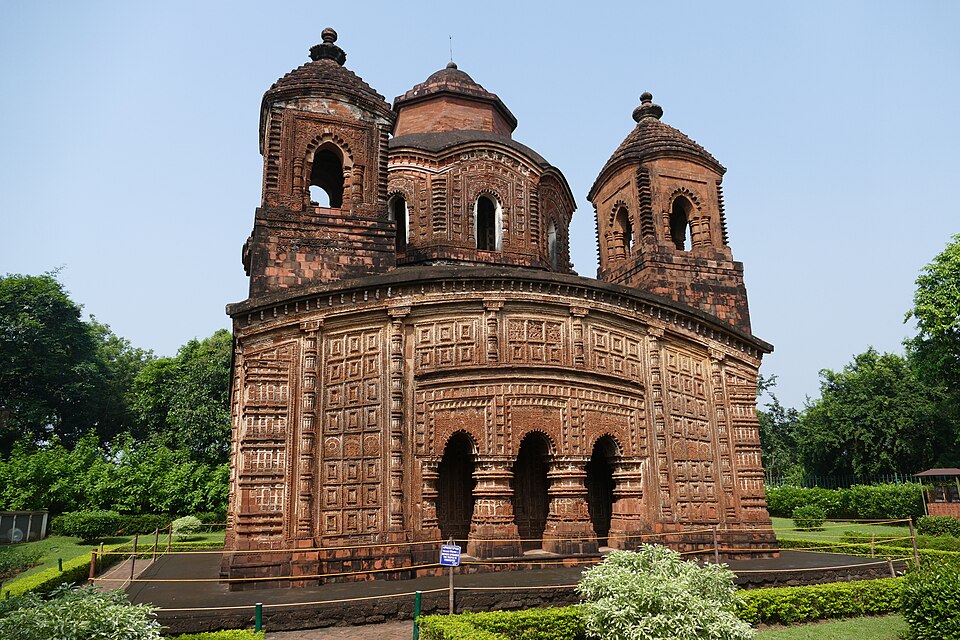 Bishnupur — custom e-commerce platforms for local businesses