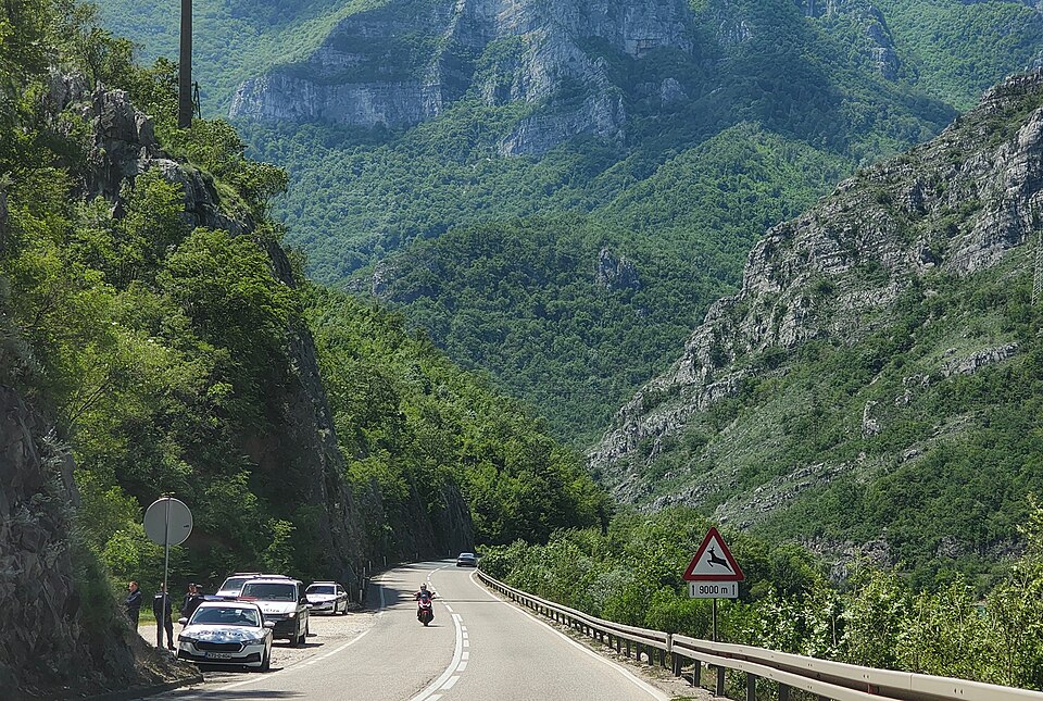 Bosnia and Herzegovina — local market for service booking platforms