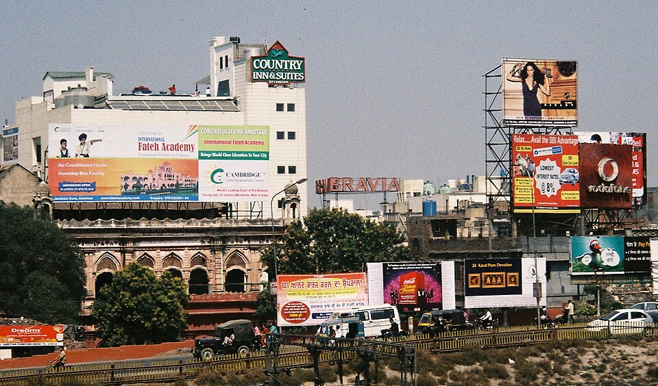 Amritsar — subscription and membership platforms for local businesses