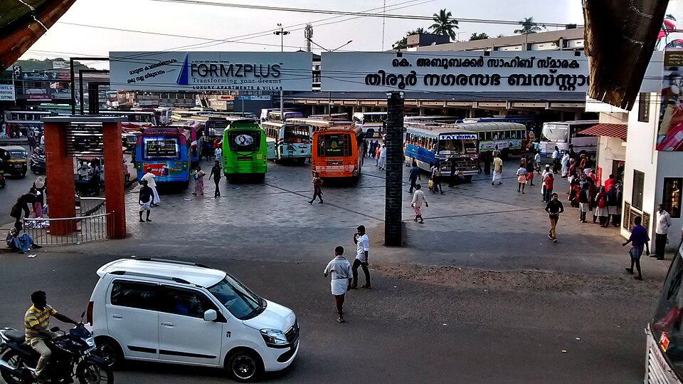 Tirur — manufacturer and distributor portals for local businesses