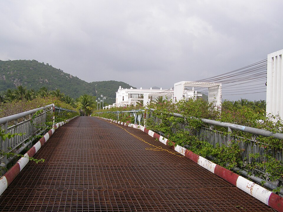 Nha Trang — subscription and membership platforms for local businesses