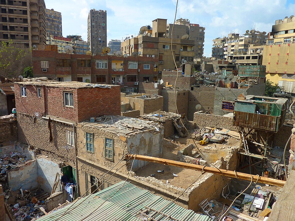 Giza — local market for international and multi-region stores