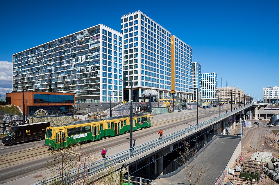 Helsinki — international and multi-region stores for local businesses