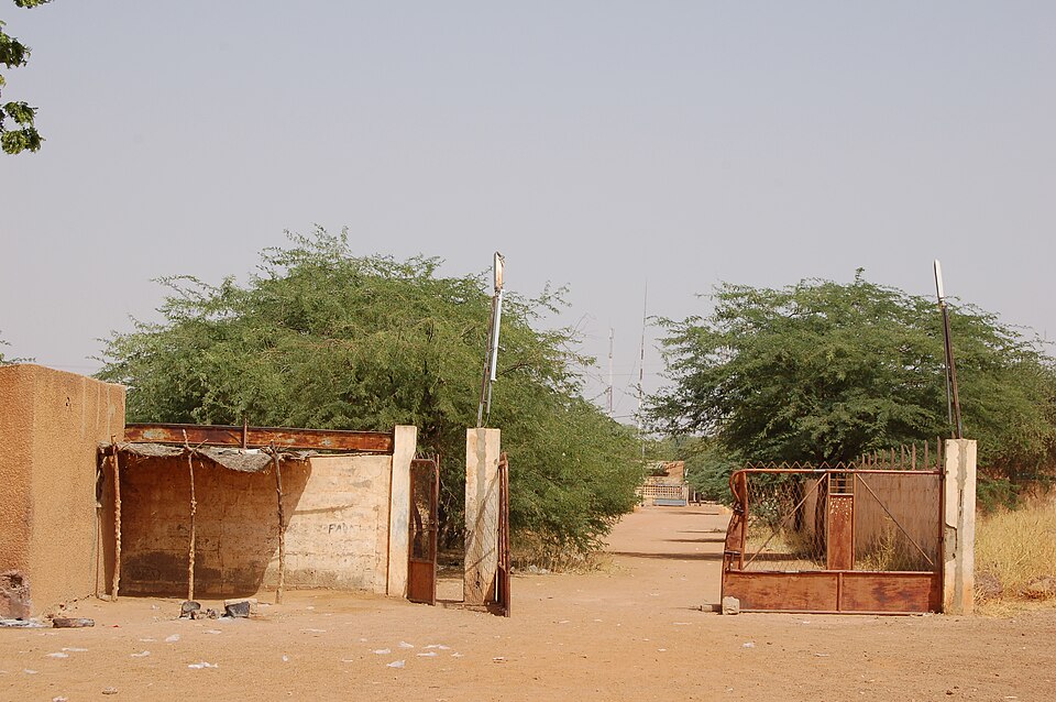 Zinder — local market for multi-vendor marketplaces