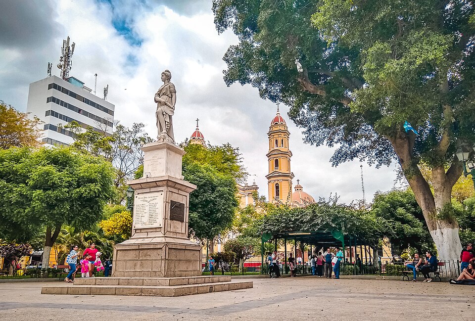 Piura — local market for online stores