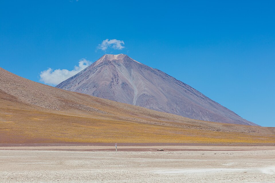 Bolivia — local market for international and multi-region stores
